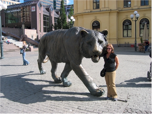 linda with tiger